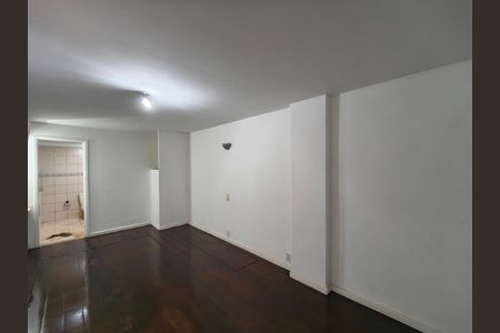 Casa de condomínio para alugar com 100m², 2 quartos e 1 vaga