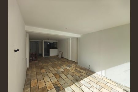 Casa de condomínio para alugar com 100m², 2 quartos e 1 vaga