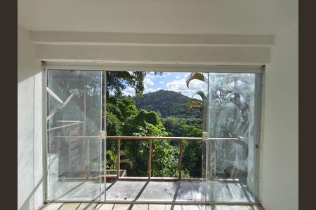 Casa de condomínio para alugar com 100m², 2 quartos e 1 vaga