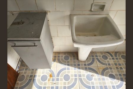 Casa de condomínio para alugar com 100m², 2 quartos e 1 vaga