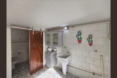 Casa de condomínio para alugar com 100m², 2 quartos e 1 vaga
