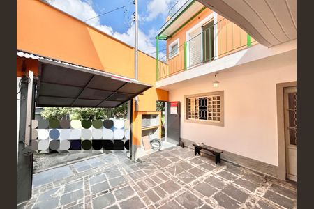 Casa para alugar com 226m², 3 quartos e sem vaga Casa para alugar com 226m², 3 quartos e sem vagaGaragem