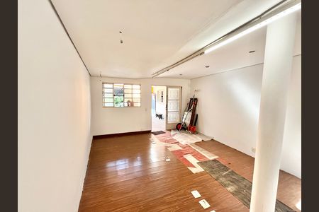 Sala de casa para alugar com 3 quartos, 226m² em Tucuruvi, São Paulo