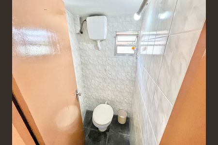 Casa para alugar com 226m², 3 quartos e sem vaga Casa para alugar com 226m², 3 quartos e sem vagaÁrea comum - Churrasqueira Banheiro