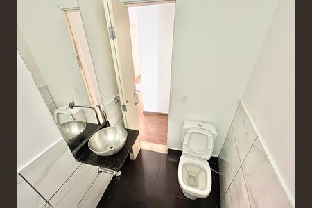 Casa para alugar com 226m², 3 quartos e sem vaga Casa para alugar com 226m², 3 quartos e sem vagaBanheiro