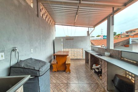 Casa à venda com 101m², 3 quartos e 2 vagas Casa à venda com 101m², 3 quartos e 2 vagasÁrea de Serviço