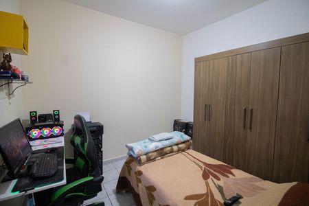 Casa à venda com 220m², 4 quartos e 3 vagas Casa à venda com 220m², 4 quartos e 3 vagasCASA 3- QUARTO