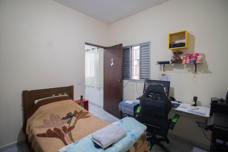 Casa à venda com 220m², 4 quartos e 3 vagas Casa à venda com 220m², 4 quartos e 3 vagasCASA 3- QUARTO