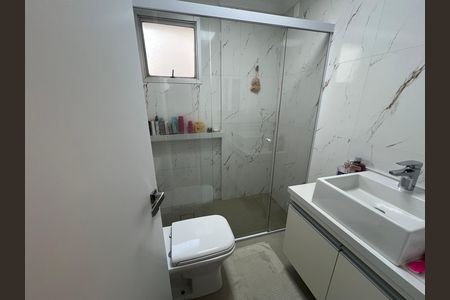 Apartamento para alugar com 195m², 3 quartos e 2 vagasBanheiro