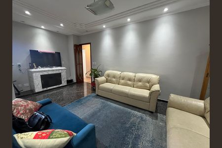 Sala de apartamento para alugar com 3 quartos, 195m² em Vila Amélia, São Paulo