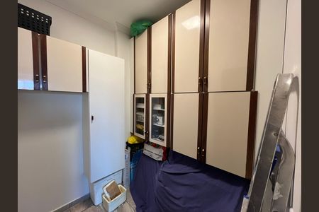 Apartamento para alugar com 195m², 3 quartos e 2 vagasQuarto de Serviço