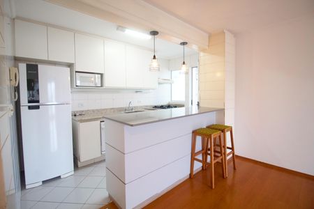 Apartamento para alugar com 70m², 2 quartos e 2 vagas