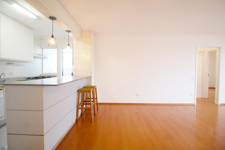 Apartamento para alugar com 70m², 2 quartos e 2 vagas