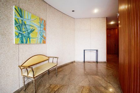 Apartamento para alugar com 70m², 2 quartos e 2 vagas