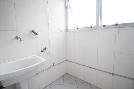 Apartamento para alugar com 70m², 2 quartos e 2 vagas