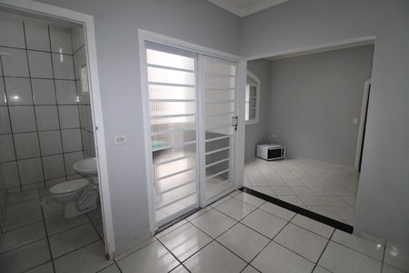 Casa para alugar com 230m², 3 quartos e 2 vagasSuíte