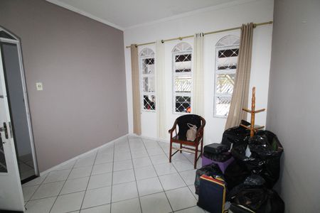 Casa para alugar com 230m², 3 quartos e 2 vagasSala 1