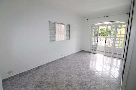Casa para alugar com 230m², 3 quartos e 2 vagasQuarto 2