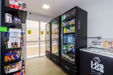 Apartamento para alugar com 68m², 2 quartos e 2 vagas Apartamento para alugar com 68m², 2 quartos e 2 vagasMini Mercado