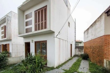 Casa à venda com 79m², 2 quartos e 2 vagas