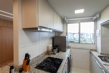 Apartamento para alugar com 47m², 2 quartos e 1 vaga Apartamento para alugar com 47m², 2 quartos e 1 vagaCozinha e Área de Serviço