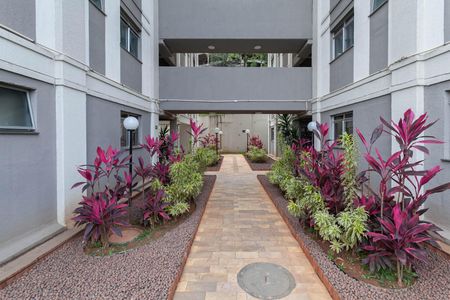 Apartamento para alugar com 47m², 2 quartos e 1 vaga Apartamento para alugar com 47m², 2 quartos e 1 vagaEntrada