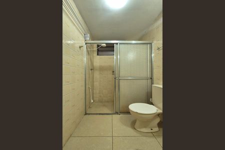 Banheiro de kitnet/studio para alugar com 1 quarto, 52m² em Centro, Campinas