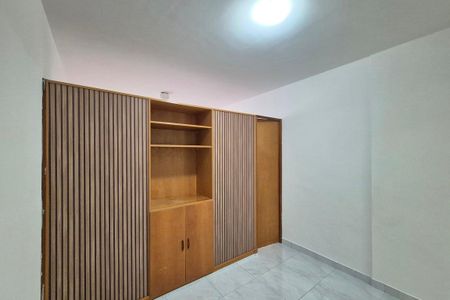Sala de kitnet/studio para alugar com 1 quarto, 52m² em Centro, Campinas