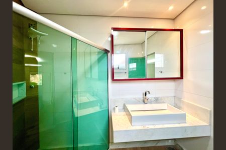 Casa para alugar com 65m², 3 quartos e 1 vaga