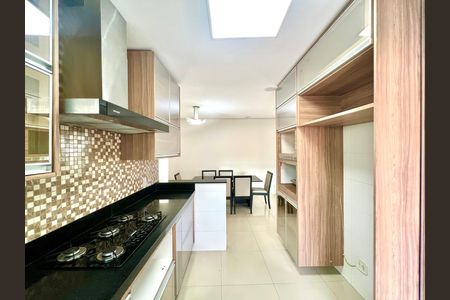 Casa para alugar com 65m², 3 quartos e 1 vaga