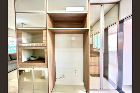 Casa para alugar com 65m², 3 quartos e 1 vaga