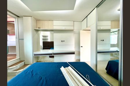 Casa para alugar com 65m², 3 quartos e 1 vaga