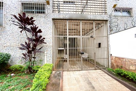 Apartamento para alugar com 100m², 3 quartos e 1 vagaFachada