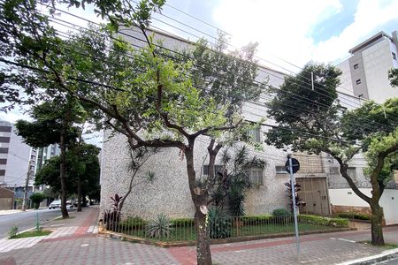 Apartamento para alugar com 100m², 3 quartos e 1 vagaFachada