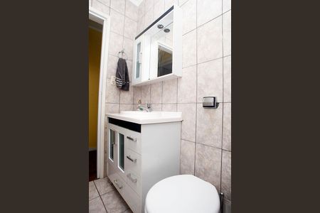 Apartamento à venda com 64m², 2 quartos e sem vagaBanheiro