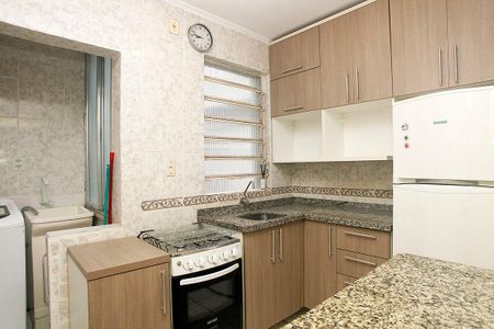 Apartamento à venda com 64m², 2 quartos e sem vagaCozinha + Área de Serviço