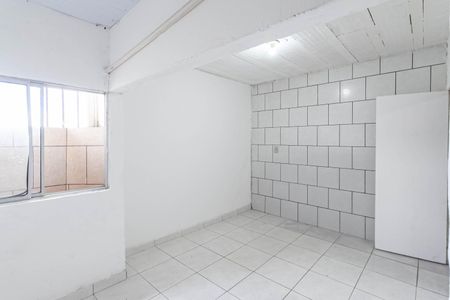 Quarto de casa de condomínio para alugar com 1 quarto, 29m² em Parque Xangri-lá, Contagem