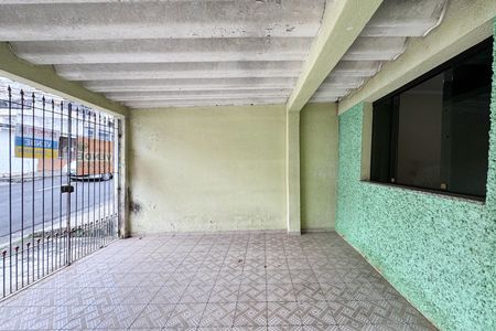 Casa à venda com 115m², 2 quartos e 2 vagas Casa à venda com 115m², 2 quartos e 2 vagasGaragem