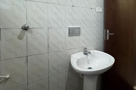 Casa à venda com 115m², 2 quartos e 2 vagas Casa à venda com 115m², 2 quartos e 2 vagasBanheiro Social