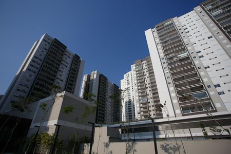 Apartamento à venda com 63m², 2 quartos e 1 vaga Apartamento à venda com 63m², 2 quartos e 1 vagaFachada