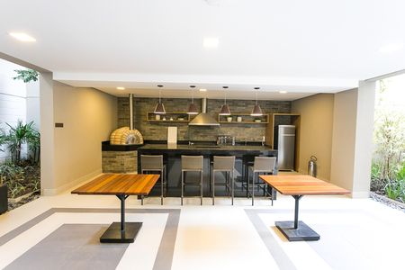 Apartamento à venda com 63m², 2 quartos e 1 vaga Apartamento à venda com 63m², 2 quartos e 1 vagaÁrea comum - Churrasqueira