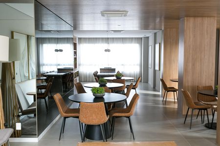 Apartamento à venda com 63m², 2 quartos e 1 vaga Apartamento à venda com 63m², 2 quartos e 1 vagaÁrea comum - Salão de festas