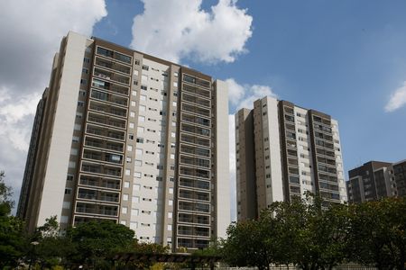 Apartamento à venda com 63m², 2 quartos e 1 vaga Apartamento à venda com 63m², 2 quartos e 1 vagaFachada