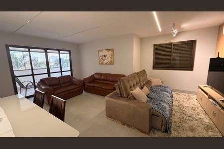 Apartamento à venda com 157m², 3 quartos e 2 vagas Apartamento à venda com 157m², 3 quartos e 2 vagasSala
