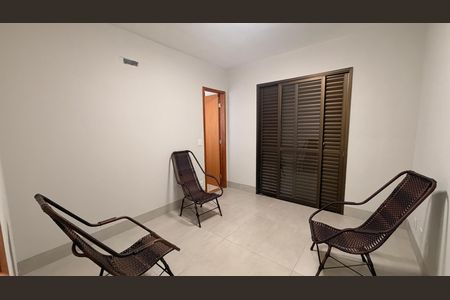 Apartamento à venda com 157m², 3 quartos e 2 vagas Apartamento à venda com 157m², 3 quartos e 2 vagasSuite 2