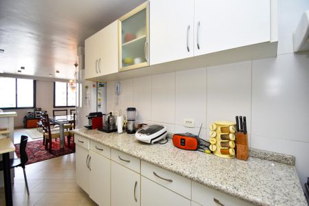 Apartamento para alugar com 117m², 2 quartos e 1 vaga Apartamento para alugar com 117m², 2 quartos e 1 vagacozinha
