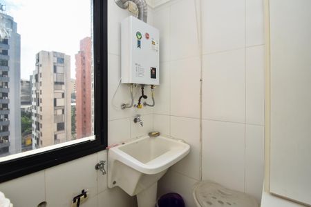 Apartamento para alugar com 117m², 2 quartos e 1 vaga Apartamento para alugar com 117m², 2 quartos e 1 vagalavanderia