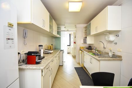 Apartamento para alugar com 117m², 2 quartos e 1 vaga Apartamento para alugar com 117m², 2 quartos e 1 vagacozinha