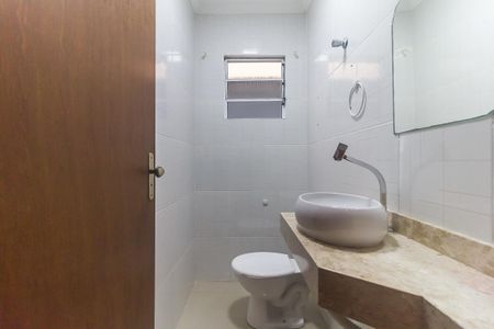 Casa para alugar com 160m², 3 quartos e 2 vagas Casa para alugar com 160m², 3 quartos e 2 vagasLavabo