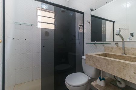 Casa para alugar com 160m², 3 quartos e 2 vagas Casa para alugar com 160m², 3 quartos e 2 vagasBanheiro